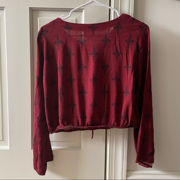 LA Hearts Lace Up Crop Top - Picture 4 of 7